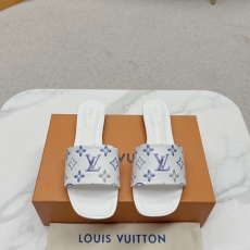 Louis Vuitton Slippers